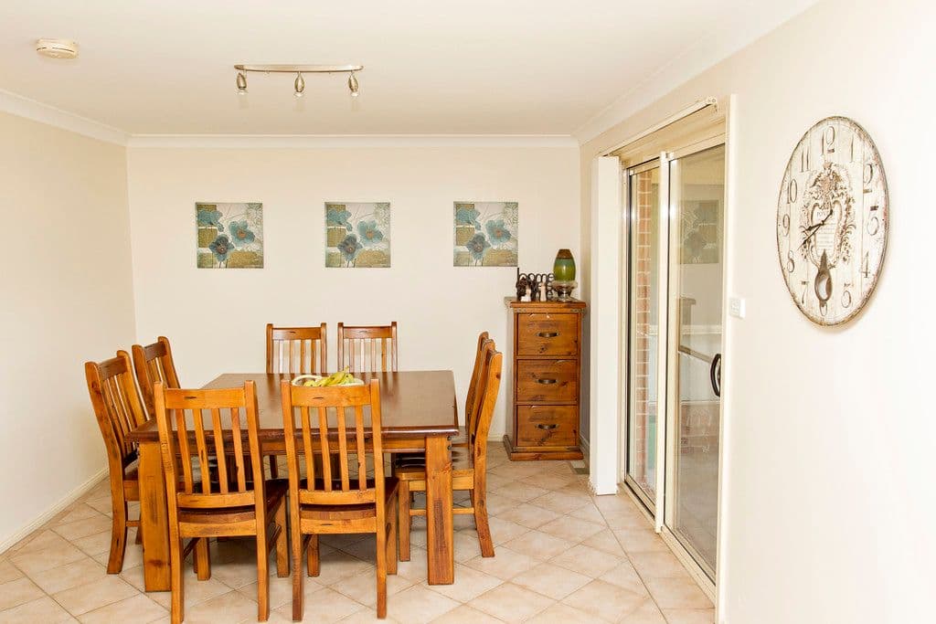 19 Mathew Crescent, Young - Thumbnail 6