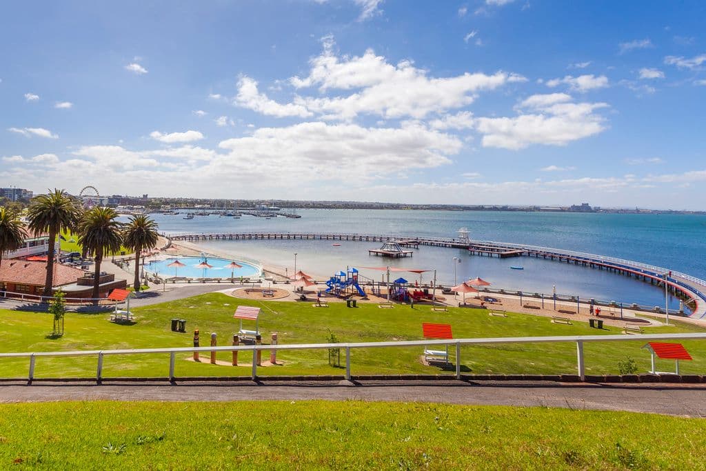 28 Park Street, Geelong VIC 3220, Geelong - Thumbnail 2