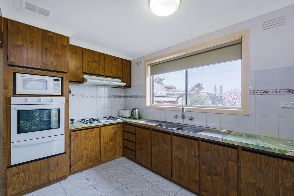 19 Kalara Close, LALOR VIC 3075, Lalor - Thumbnail 2