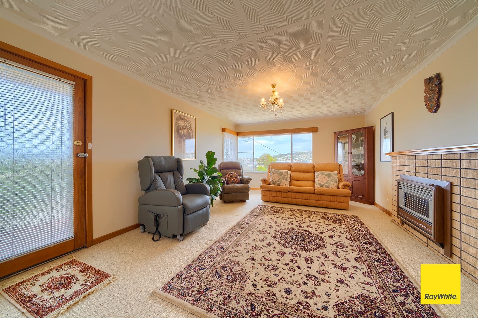 7 Narang Street, Yakamia WA 6330, Yakamia - Image 1