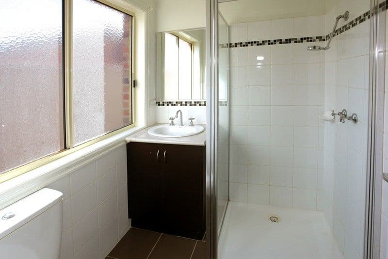 18 VANDERBILT Avenue, TRUGANINA VIC 3029, Truganina - Thumbnail 2