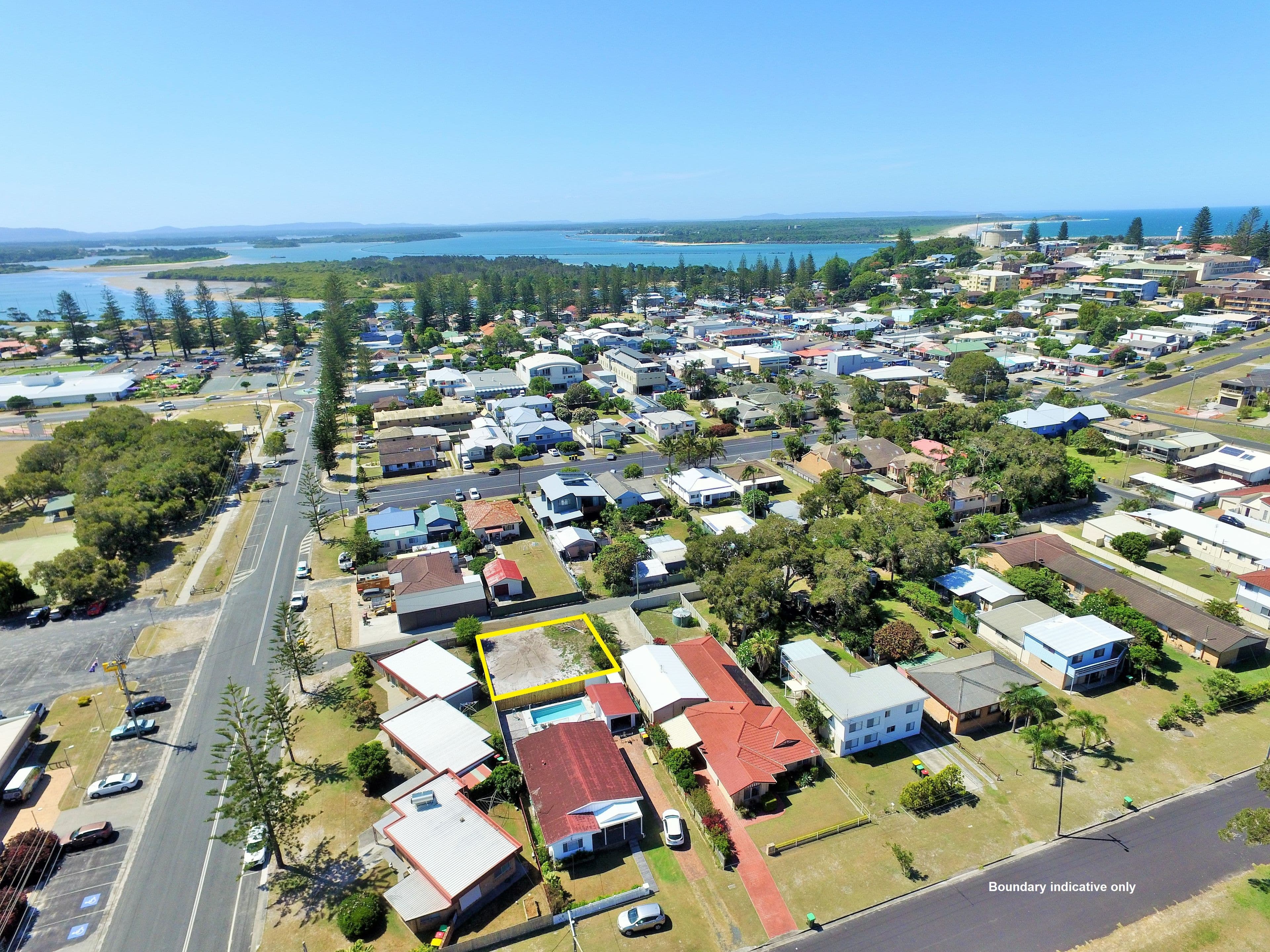 41 Queen Street, Yamba NSW 2464, Yamba - Thumbnail 2