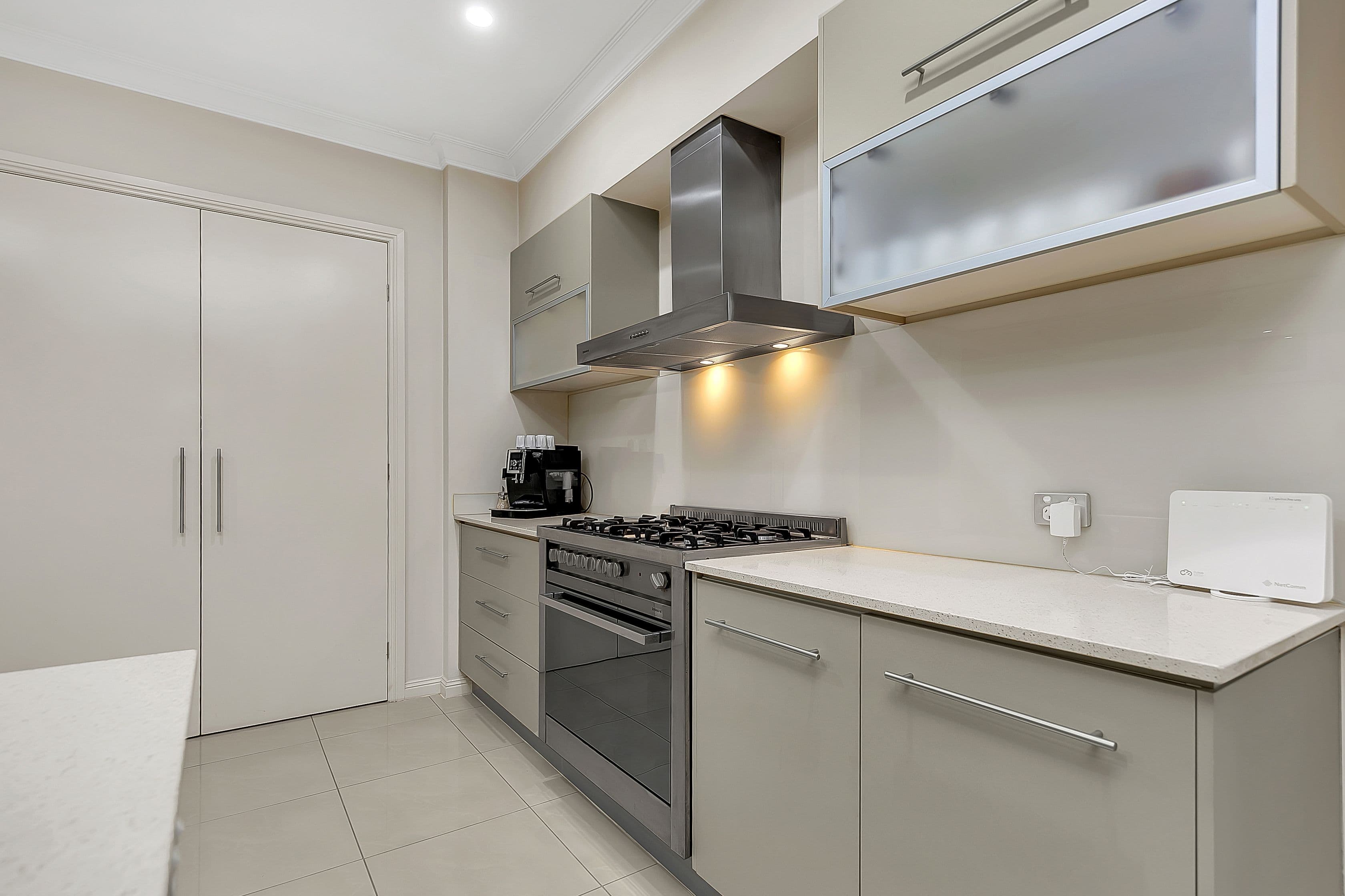 17 Lauderdale Drive, Craigieburn VIC 3064, Craigieburn - Thumbnail 7