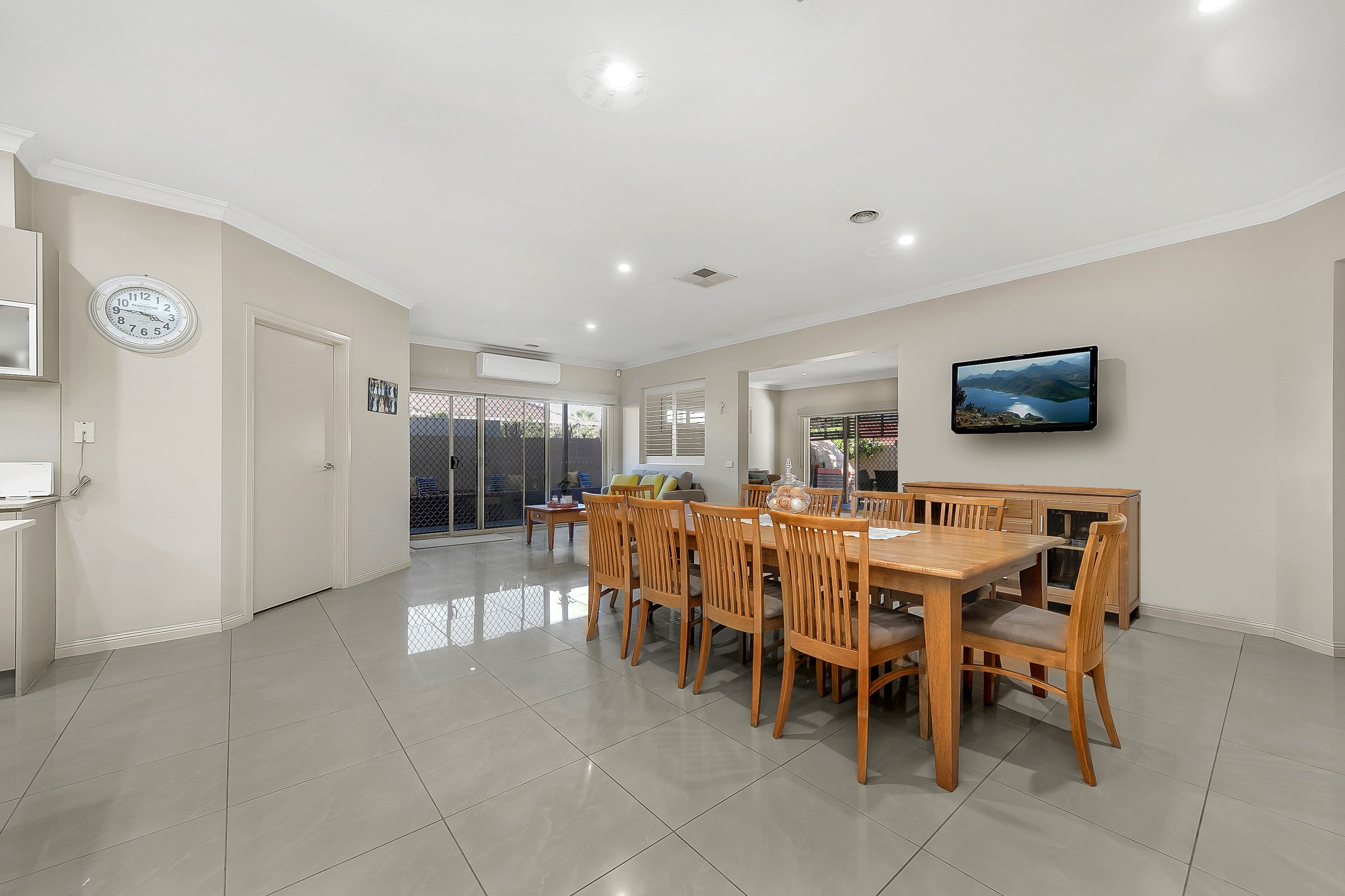 17 Lauderdale Drive, Craigieburn VIC 3064, Craigieburn - Thumbnail 8