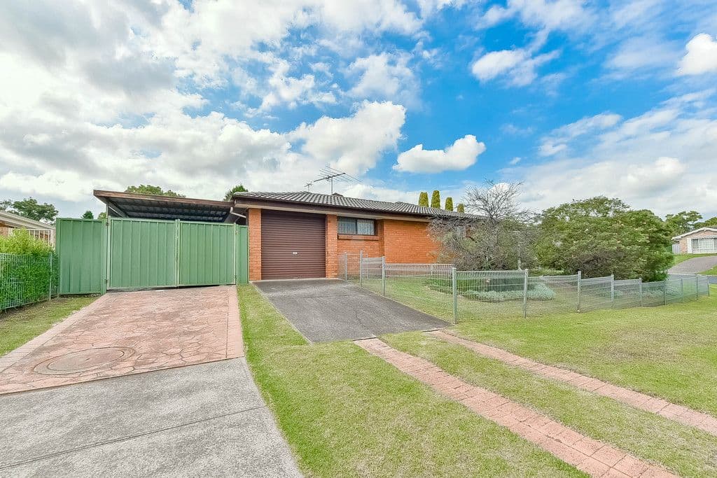 56 Hopping Road, Ingleburn - Thumbnail 2
