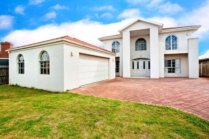 18 Looker Street, LARA VIC 3212, Lara - Image 1