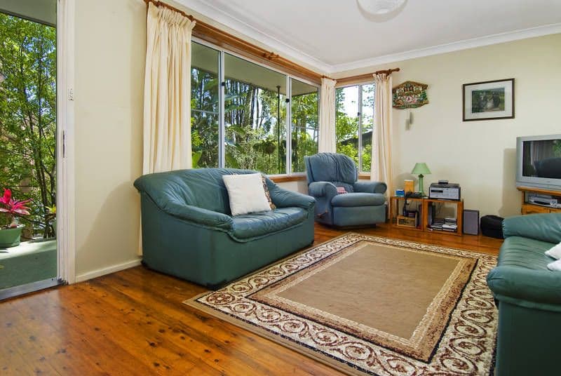 21 Derna Crescent, ALLAMBIE HEIGHTS NSW 2100, Allambie Heights - Thumbnail 2