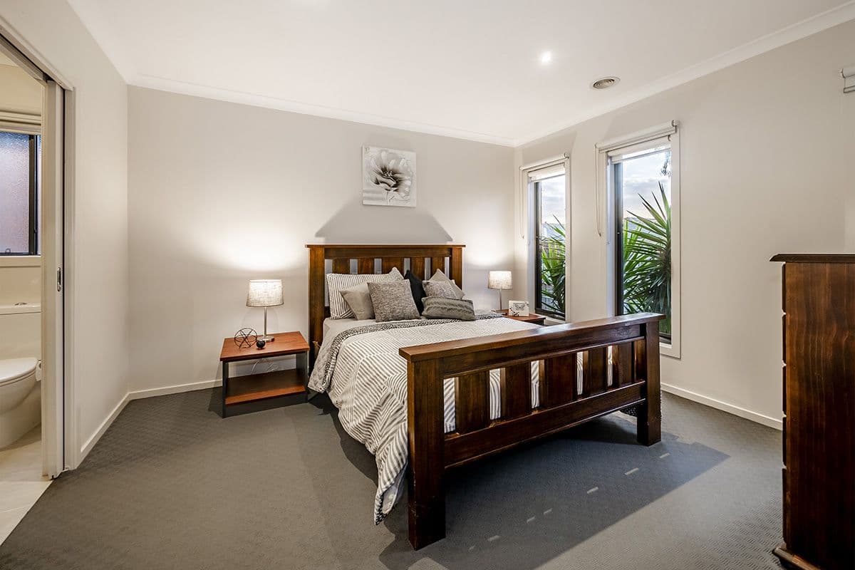 71 Brocker Street, Clyde North VIC 3978, Clyde North - Thumbnail 6