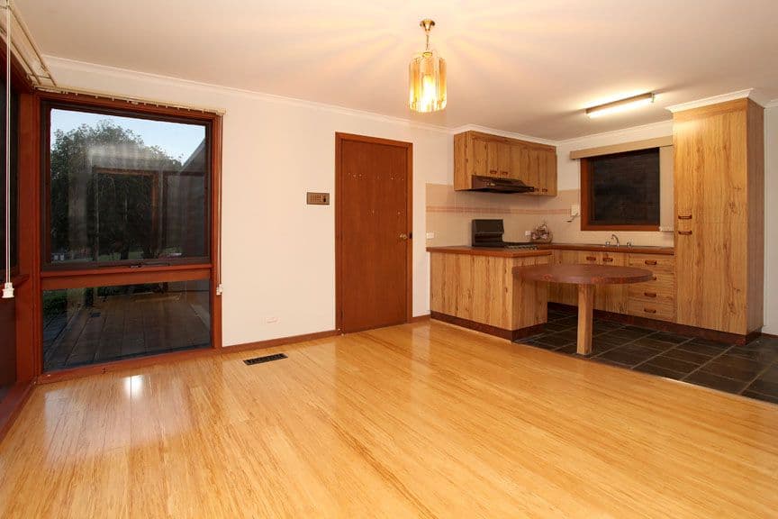 21 Kenross Drive, WHEELERS HILL VIC 3150, Wheelers Hill - Thumbnail 5
