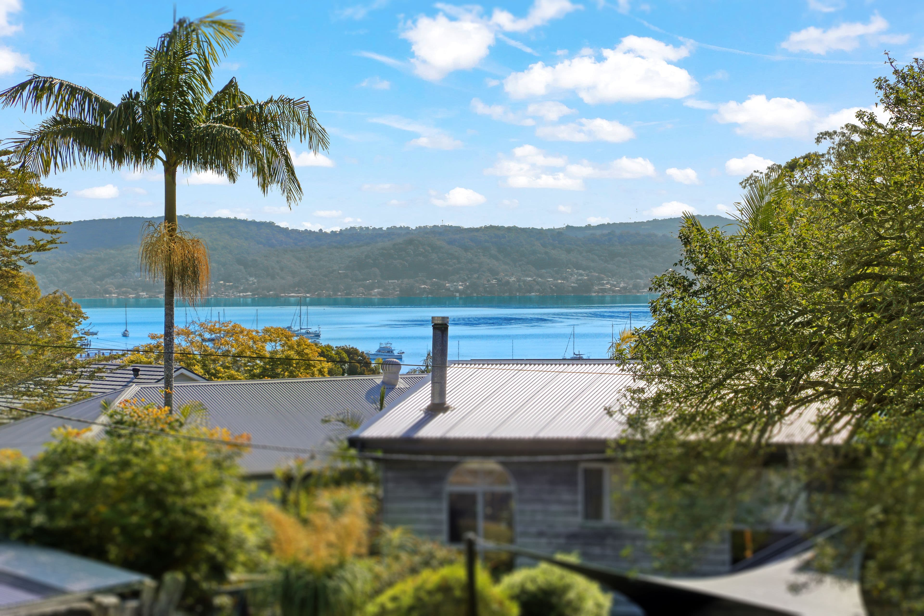 27 Patrick Crescent, Saratoga NSW 2251, Saratoga - Thumbnail 2