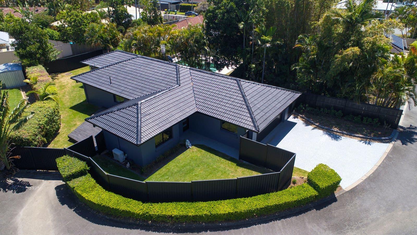 6 Whitehead Drive, Burleigh Waters QLD 4220, Burleigh Waters - Thumbnail 3