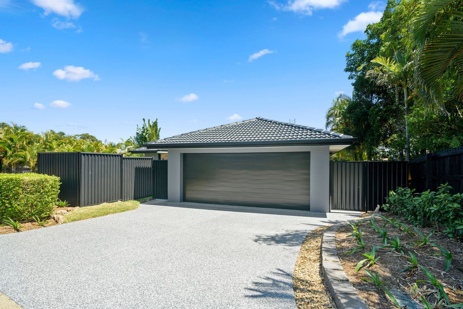 6 Whitehead Drive, Burleigh Waters QLD 4220, Burleigh Waters - Thumbnail 8