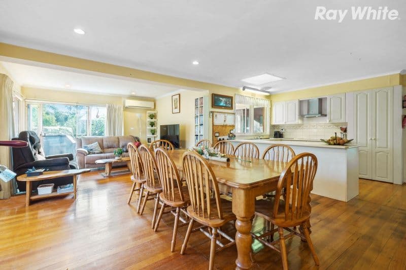 8 Barnsdale Court, Wantirna VIC 3152, Wantirna - Thumbnail 3