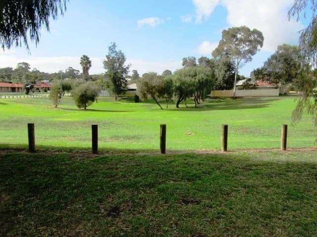 10 Warner Road, PARMELIA WA 6167, Parmelia - Thumbnail 2
