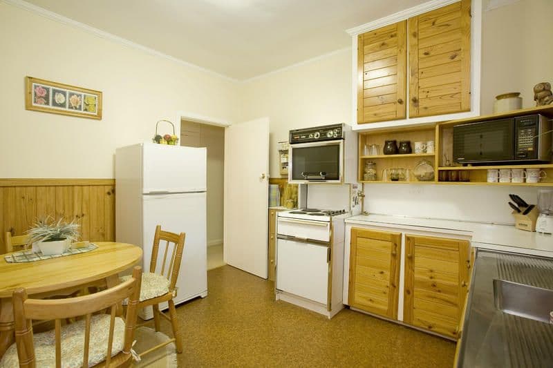 8 Fairmont Road, NEWTOWN VIC 3220, Newtown - Thumbnail 5