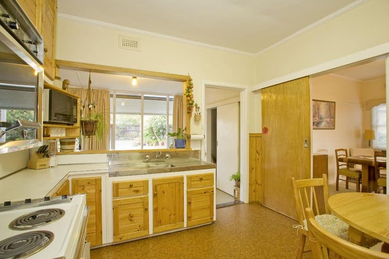 8 Fairmont Road, NEWTOWN VIC 3220, Newtown - Thumbnail 6