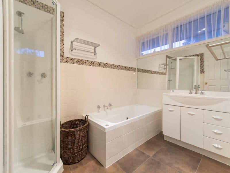 4 Zara Court, Frankston VIC 3199, Frankston - Thumbnail 7