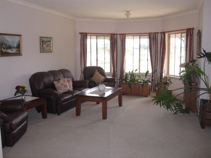 1 O'Briens Court, HEATHCOTE VIC 3523, Heathcote - Thumbnail 5