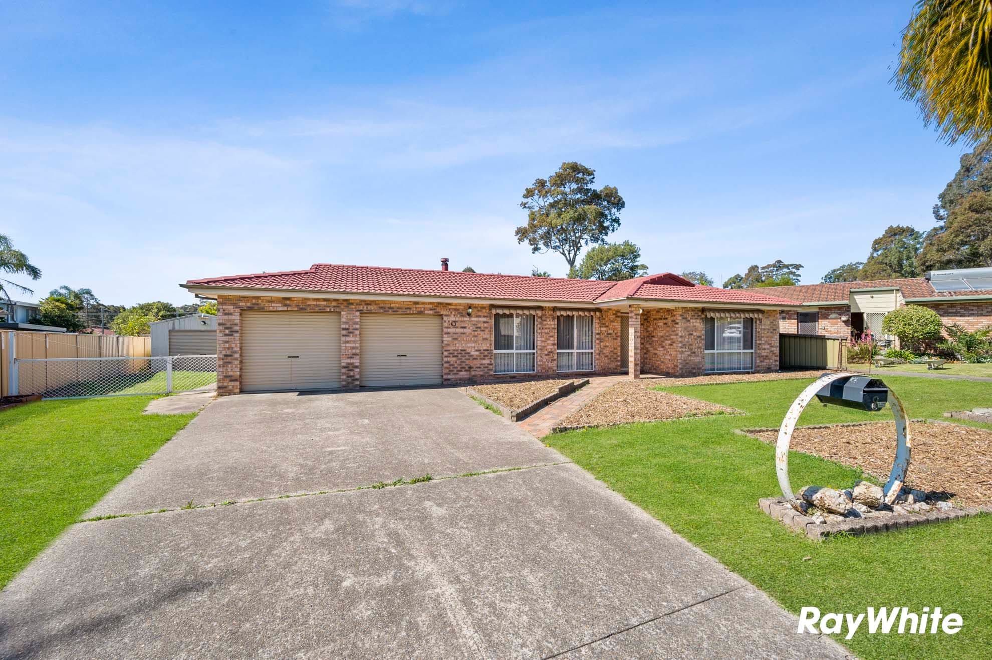 8 Eric Fenning Drive, Surf Beach NSW 2536, Surf Beach - Image 1