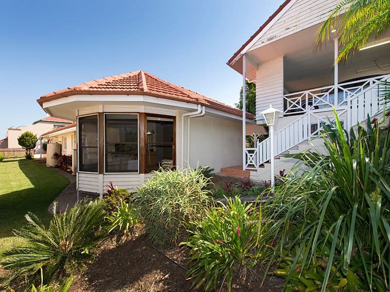 9 Whyenbah Street, HAMILTON QLD 4007, Hamilton - Thumbnail 2