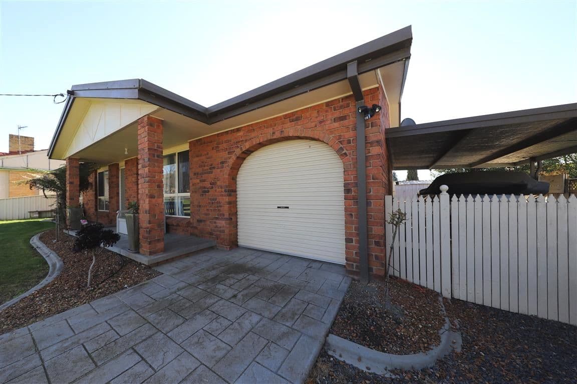33A Forest Street, Tumut NSW 2720, Tumut - Thumbnail 2