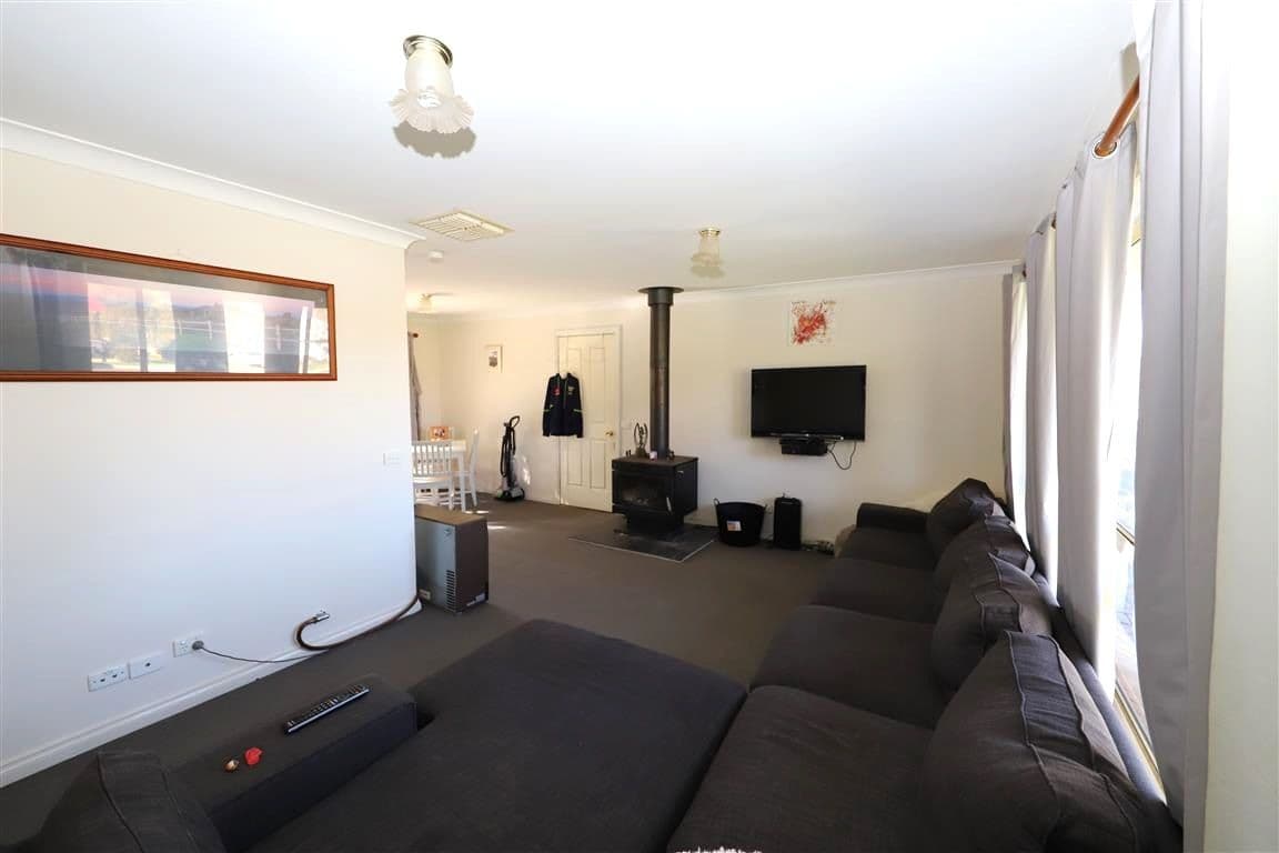 33A Forest Street, Tumut NSW 2720, Tumut - Thumbnail 3