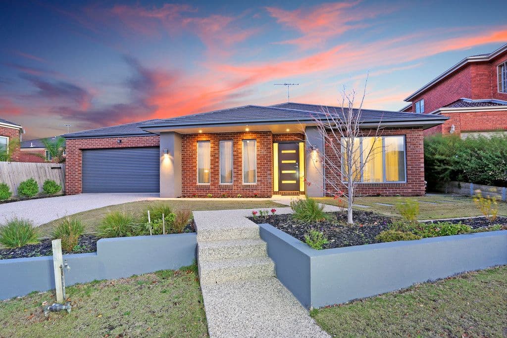 5 Exmoor Close, Highton VIC 3216, Highton - Image 1