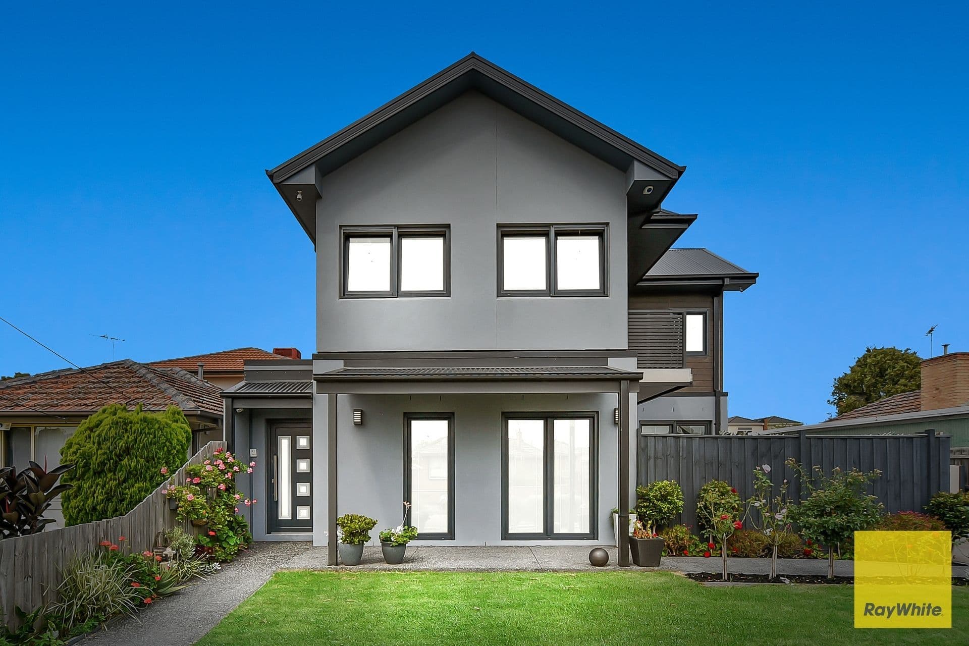 12 Edward Avenue, Dandenong VIC 3175, Dandenong - Thumbnail 2