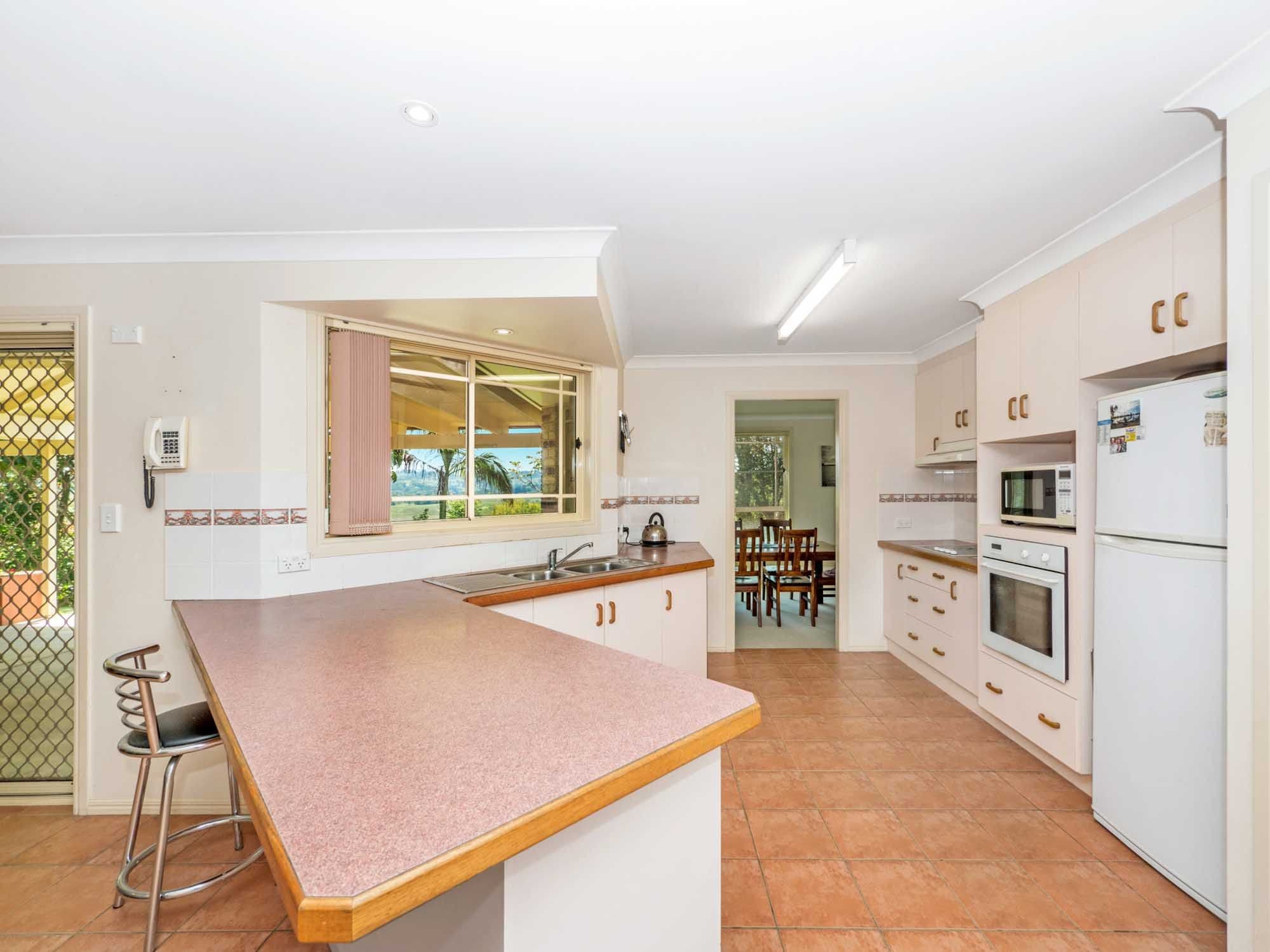 10 Sapphire Court, Lismore Heights - Thumbnail 5
