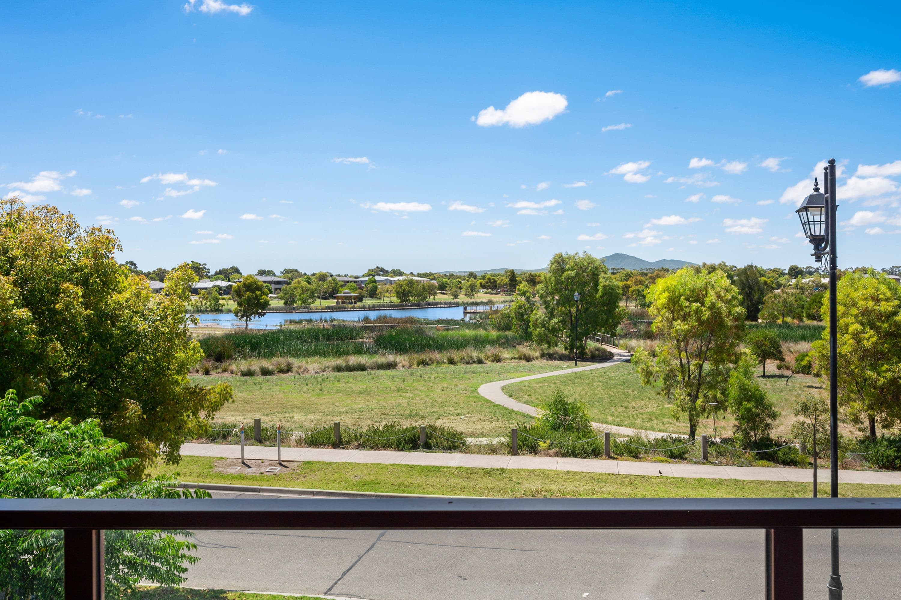 58 Eastlakes Boulevard, Lara VIC 3212, Lara - Thumbnail 2