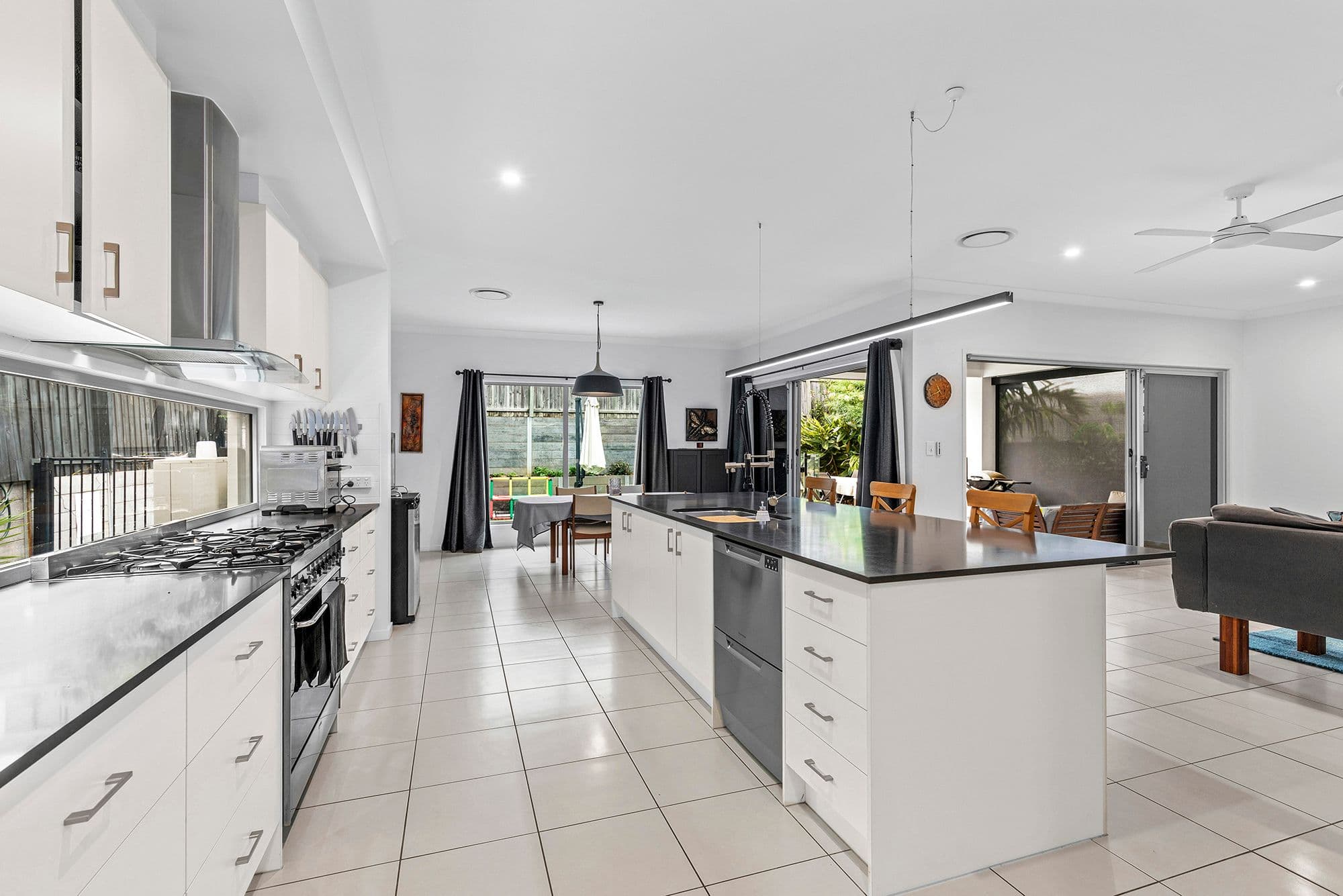 60 Canopus Street, Bridgeman Downs QLD 4035, Bridgeman Downs - Thumbnail 3