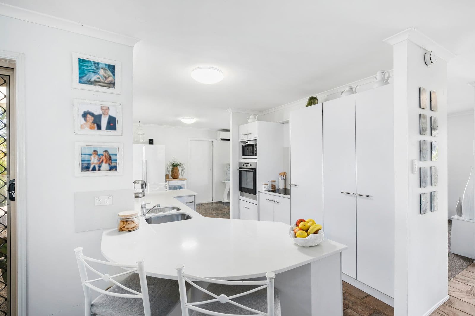 3 Iron Place, Arundel QLD 4214, Arundel - Thumbnail 4