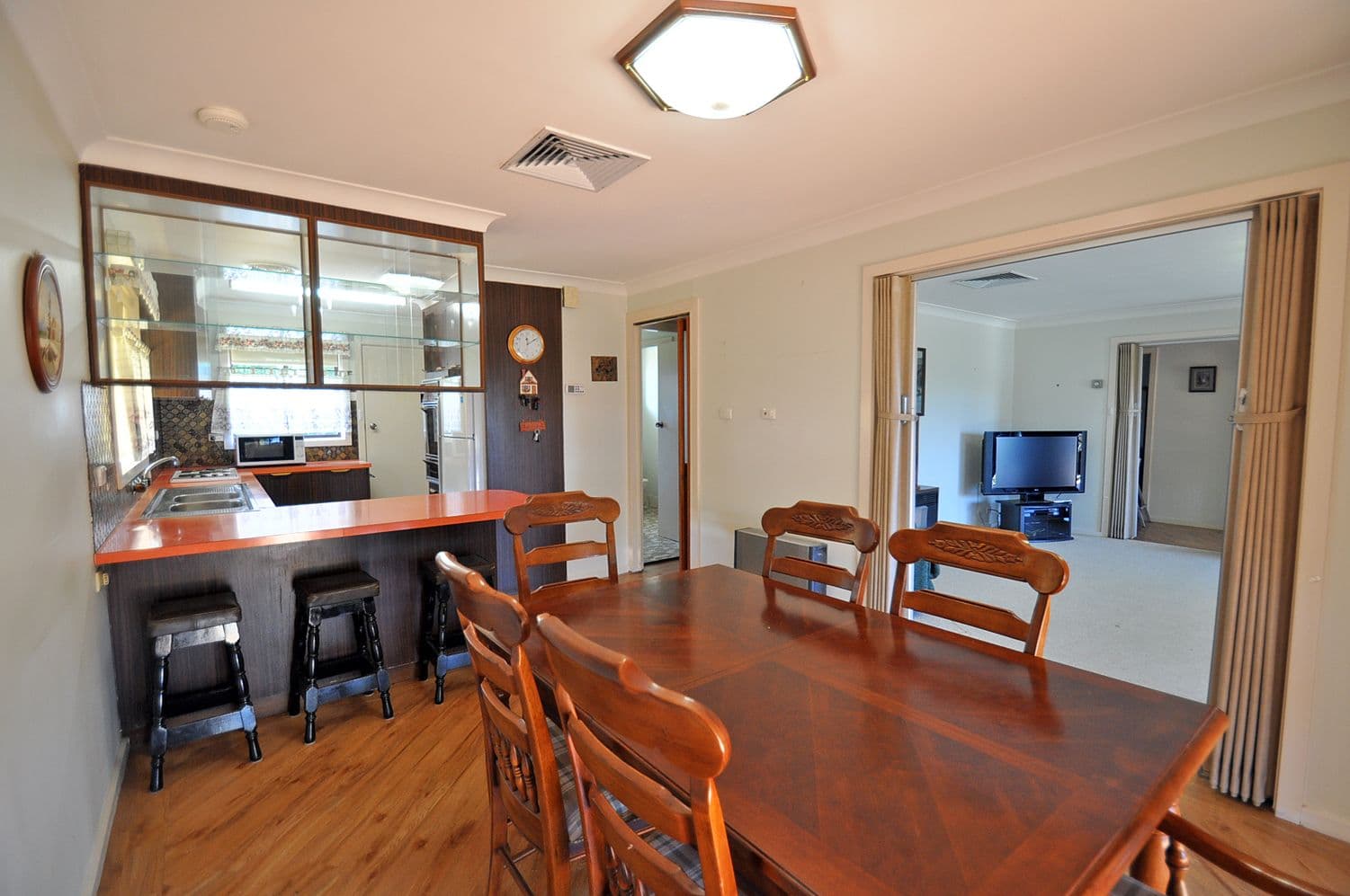 7 Earl Street, Junee NSW 2663, Junee - Thumbnail 3