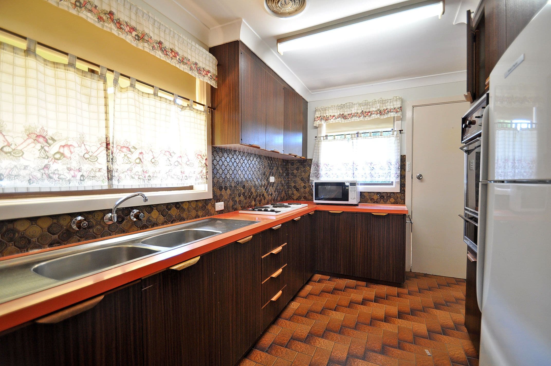7 Earl Street, Junee NSW 2663, Junee - Thumbnail 4