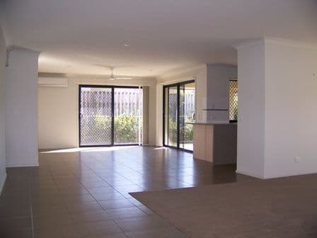 50 Azure Avenue, Redland Bay QLD 4165, Redland Bay - Thumbnail 4