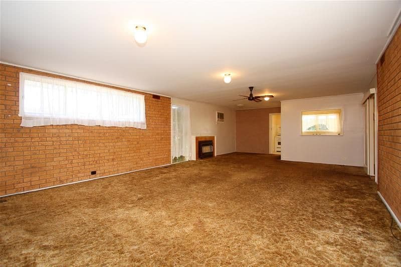 110 Greenwood Drive, BUNDOORA VIC 3083, Bundoora - Thumbnail 3