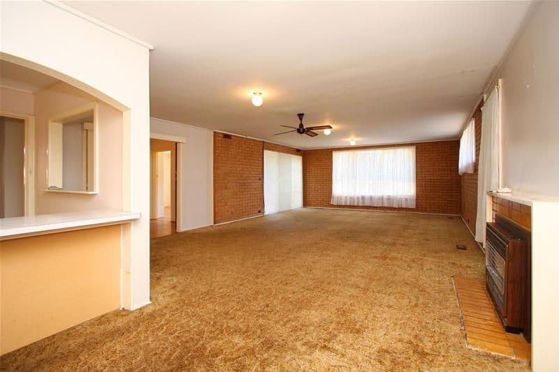 110 Greenwood Drive, BUNDOORA VIC 3083, Bundoora - Thumbnail 4