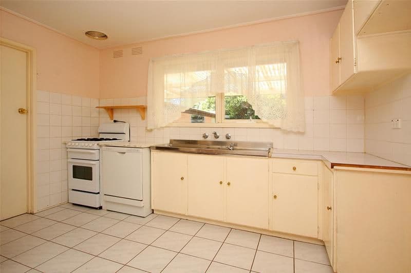 110 Greenwood Drive, BUNDOORA VIC 3083, Bundoora - Thumbnail 6