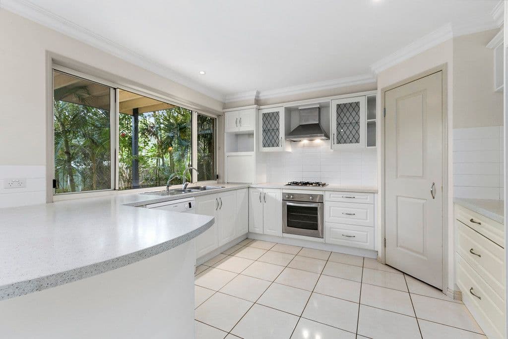 43 Thorne Road, Birkdale QLD 4159, Birkdale - Thumbnail 3