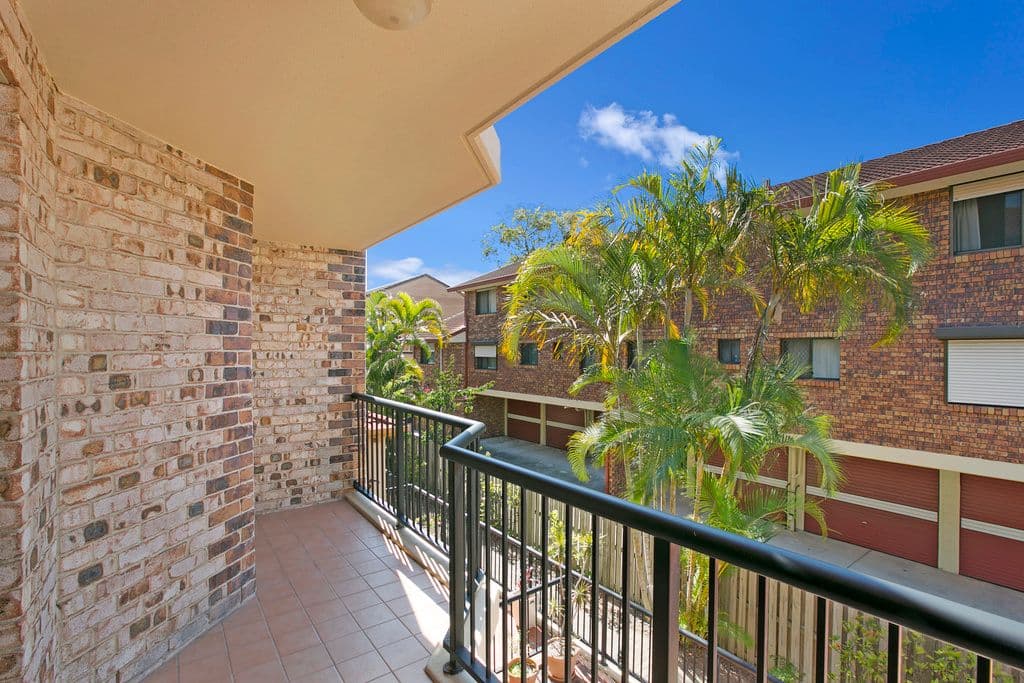 56 Bauer Street, SOUTHPORT QLD 4215, Southport - Thumbnail 4
