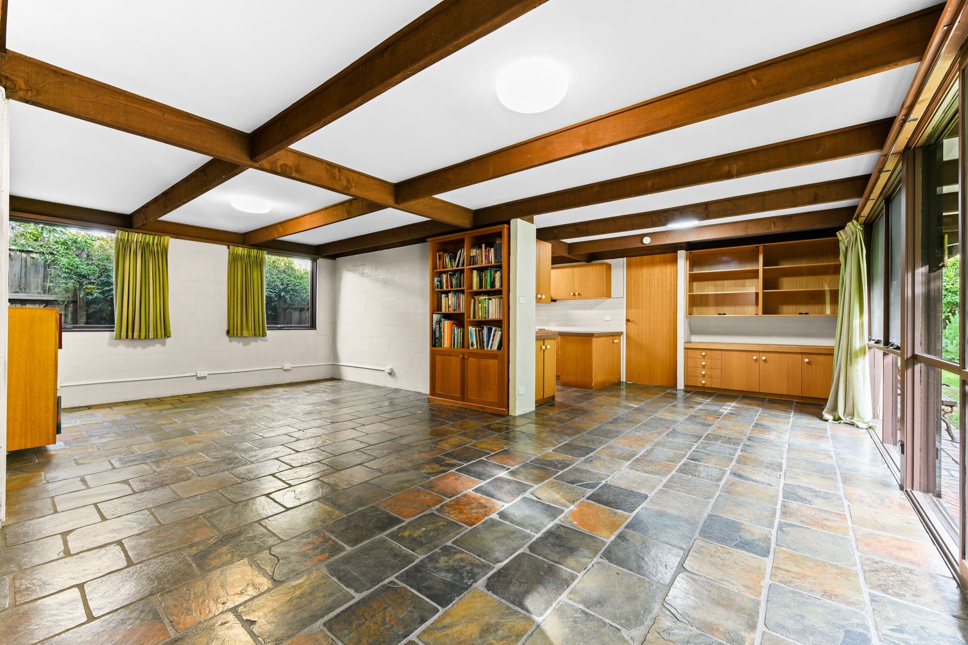 3 Bowles Avenue, Caulfield North VIC 3161, Caulfield North - Thumbnail 2