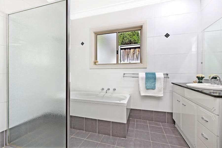 33 Featherwood Avenue, Cherrybrook NSW 2126, Cherrybrook - Thumbnail 7