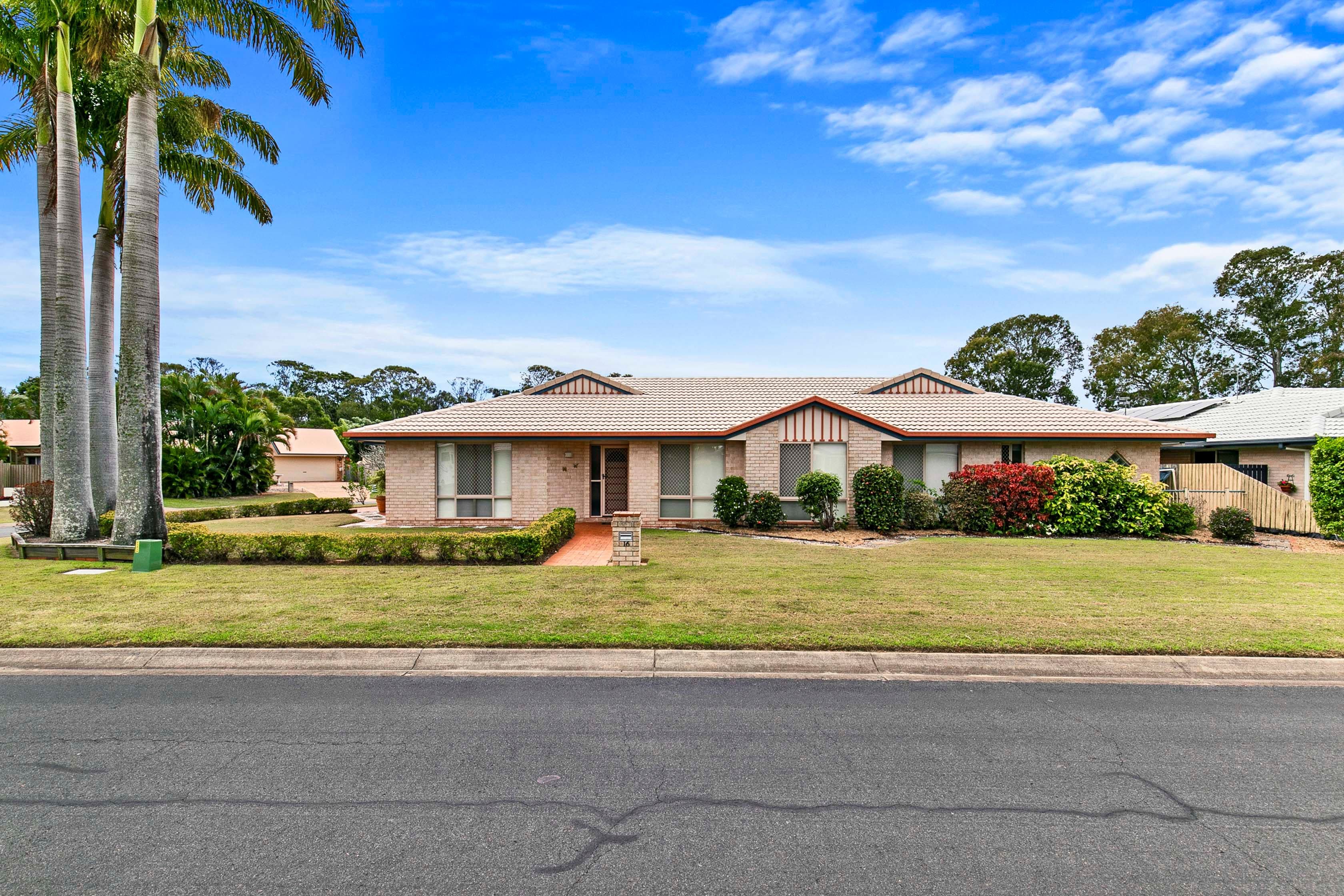 1-3 Daphne Court, Torquay QLD 4655, Torquay - Thumbnail 2