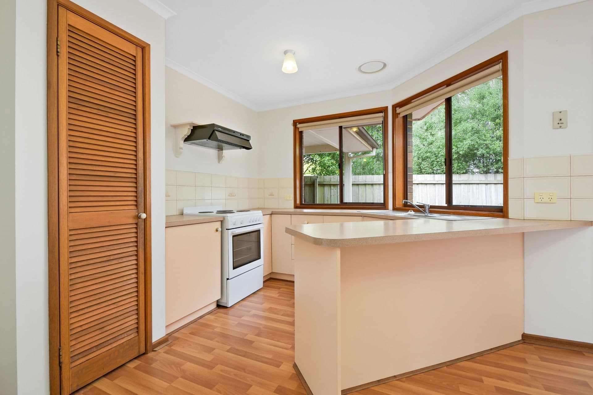 4A Melaleuca Court, Berwick VIC 3806, Berwick - Thumbnail 3