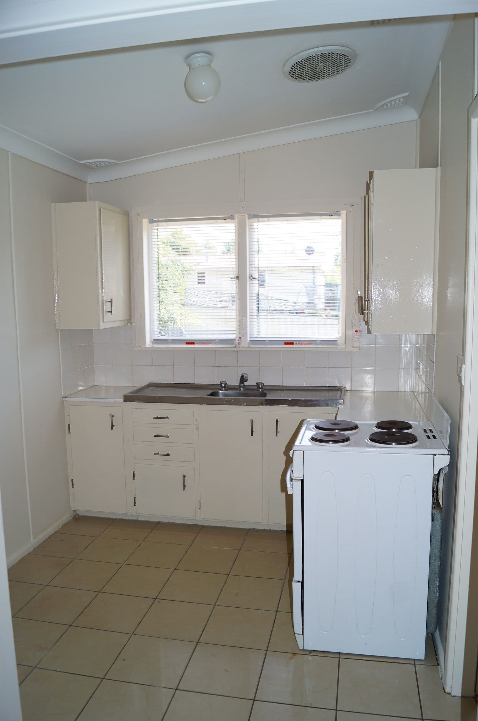 15 Goorawin Road, Orange - Thumbnail 7