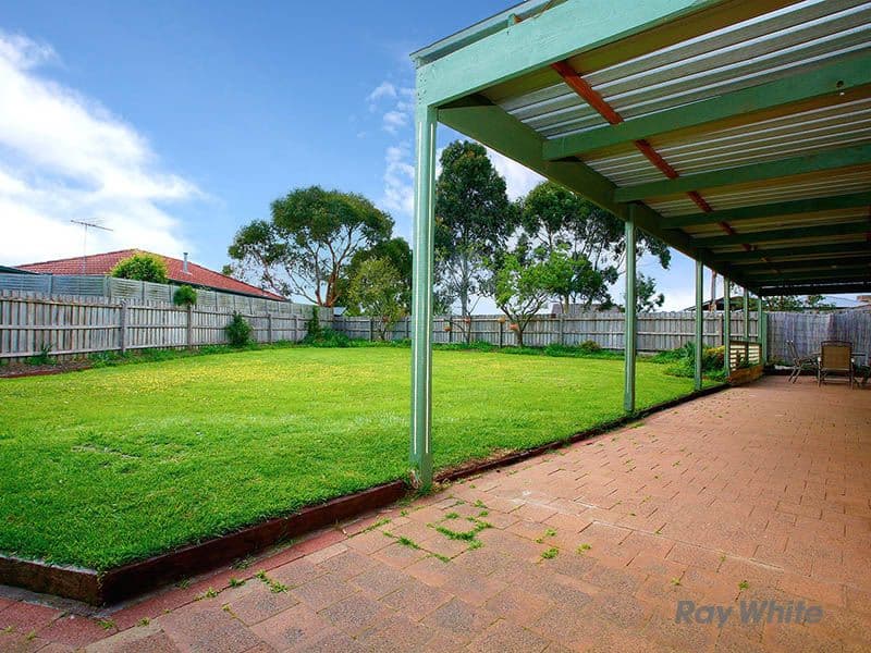 3 Zircon Close, NARRE WARREN VIC 3805, Narre Warren - Thumbnail 3