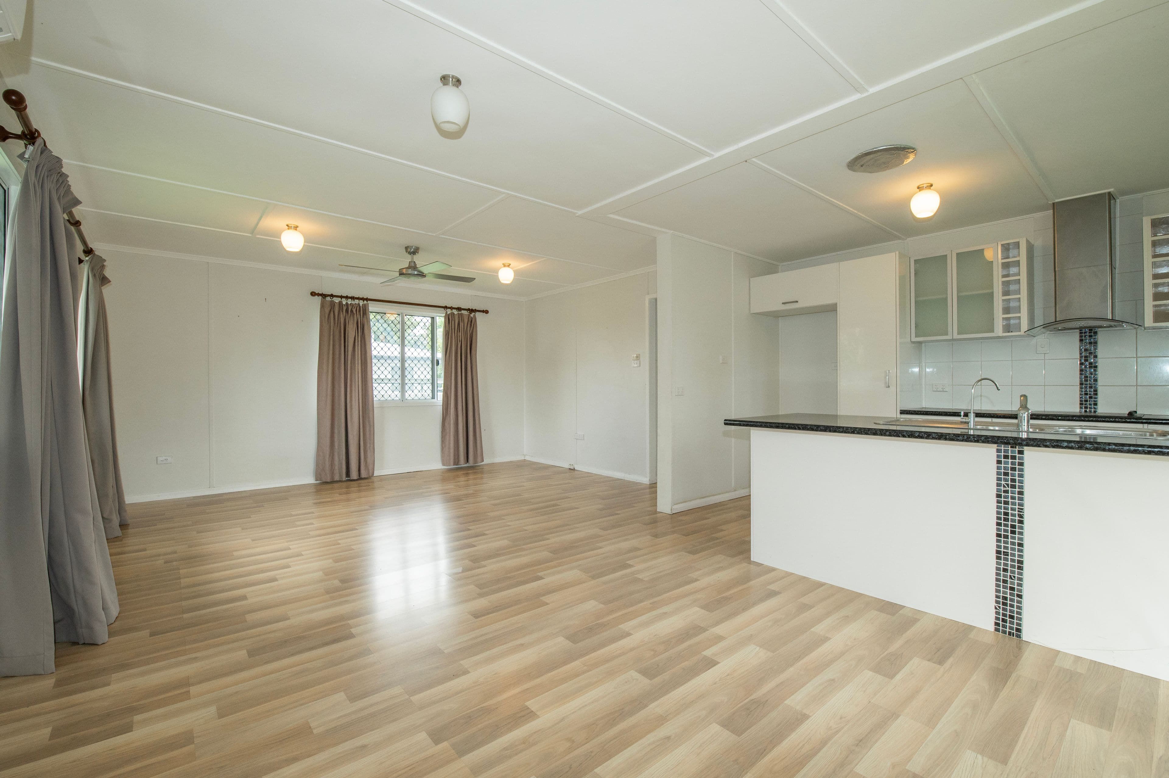 198 Callide Street, Biloela QLD 4715, Biloela - Thumbnail 4