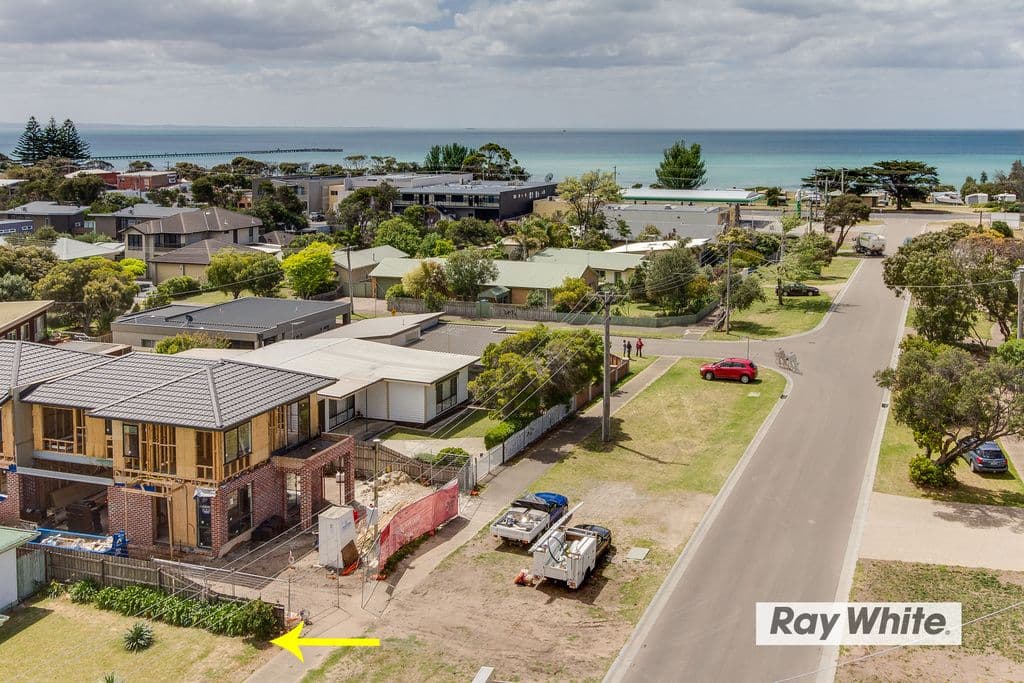 18 Weir Street, Rye VIC 3941, Rye - Thumbnail 5
