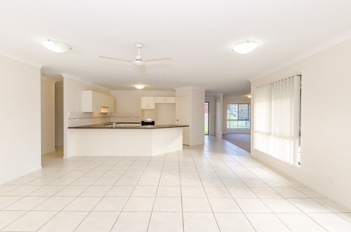 12 Dean Street, Glen Eden QLD 4680, Glen Eden - Thumbnail 4