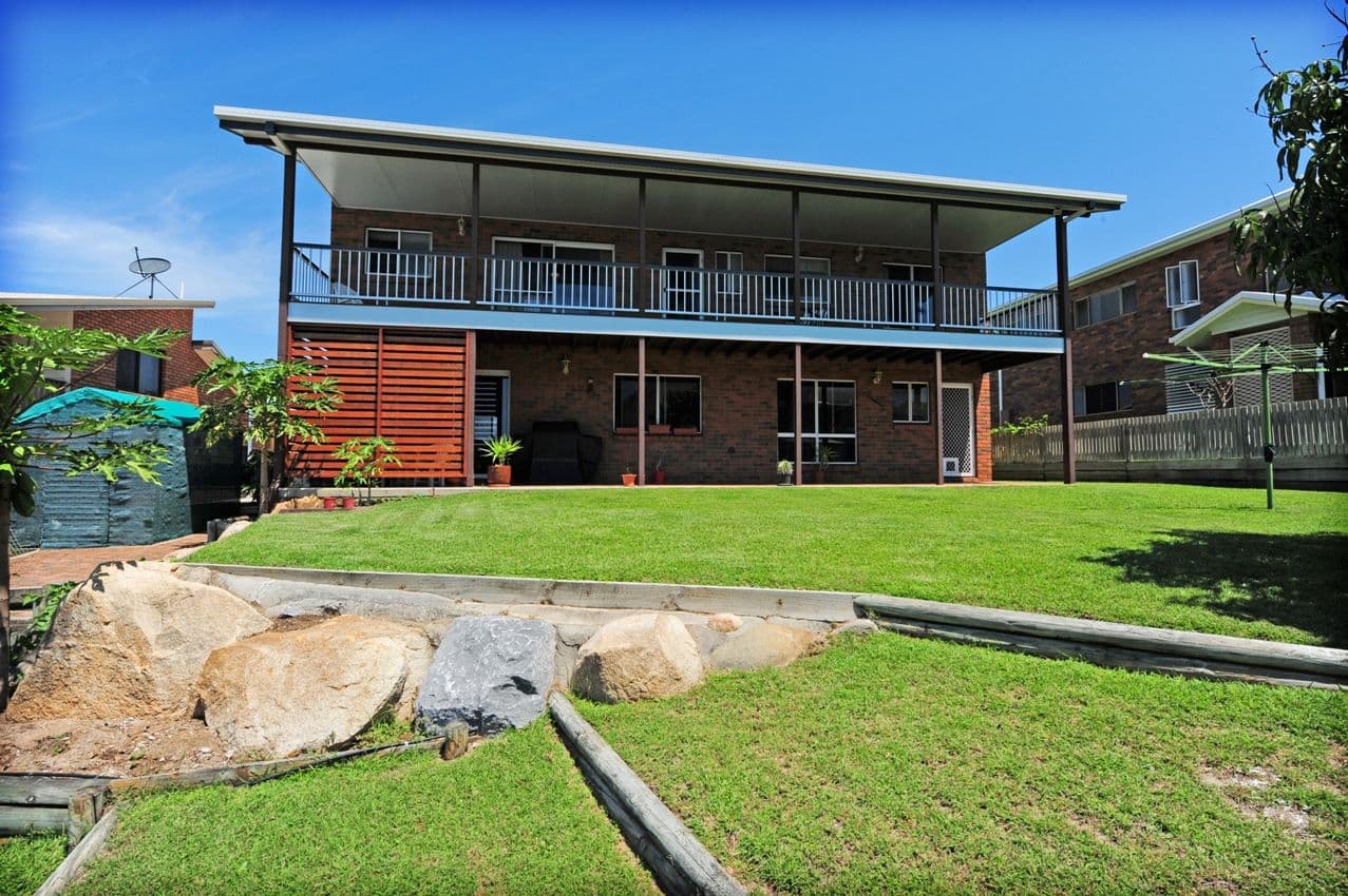 70 Booth Avenue, Tannum Sands QLD 4680, Tannum Sands - Image 1